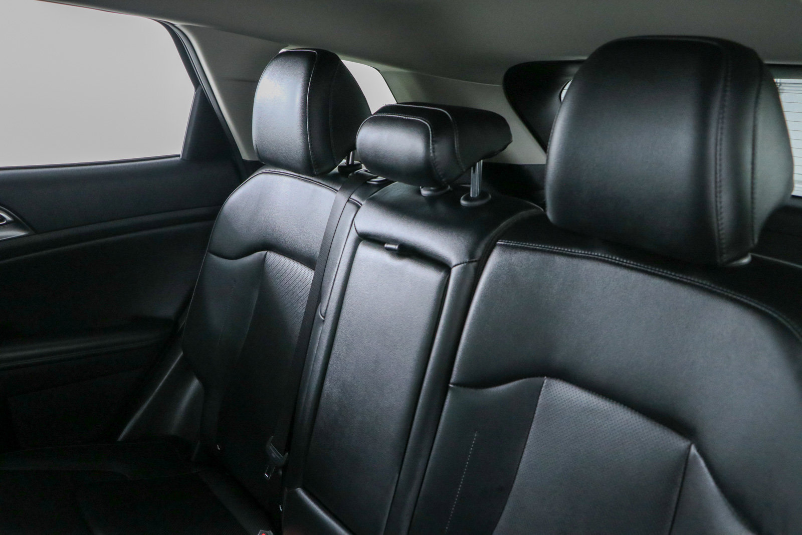 Used 2023 Kia Sportage EX FWD image 24
