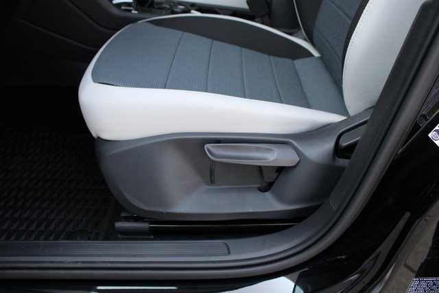 New 2025 Volkswagen Taos S image 5