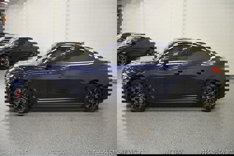 Used 2023 BMW i4 eDrive35 w/ Premium Package image 3