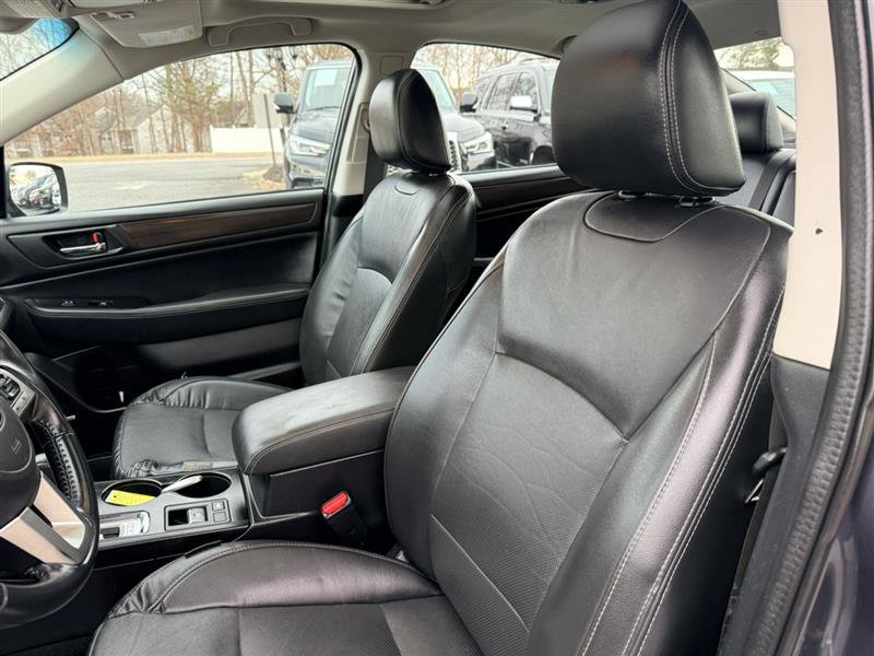 Used 2016 Subaru Legacy 2.5i Limited AWD/4WD image 29