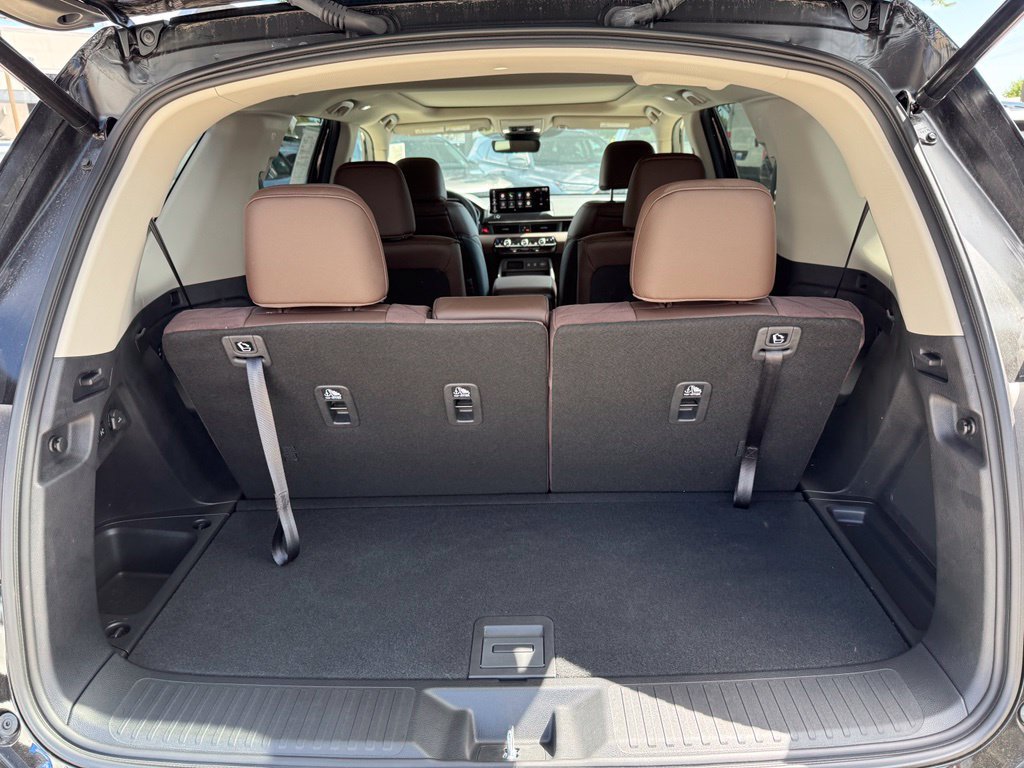 Used 2026 Honda Pilot Elite image 17