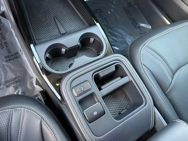 Used 2025 Ford Mustang Mach-E Premium AWD/4WD image 32