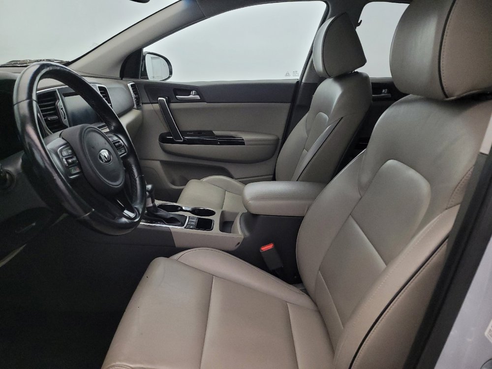 Used 2018 Kia Sportage EX w/ EX Premium Package image 17
