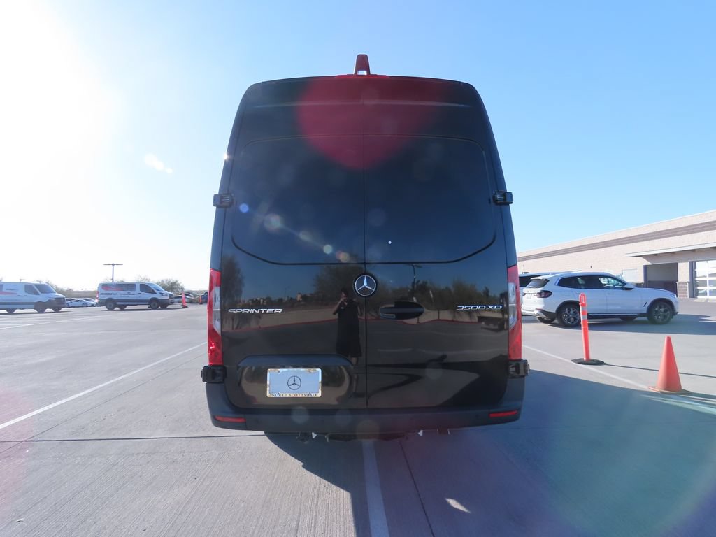 Used 2025 Mercedes-Benz Sprinter 3500 image 6