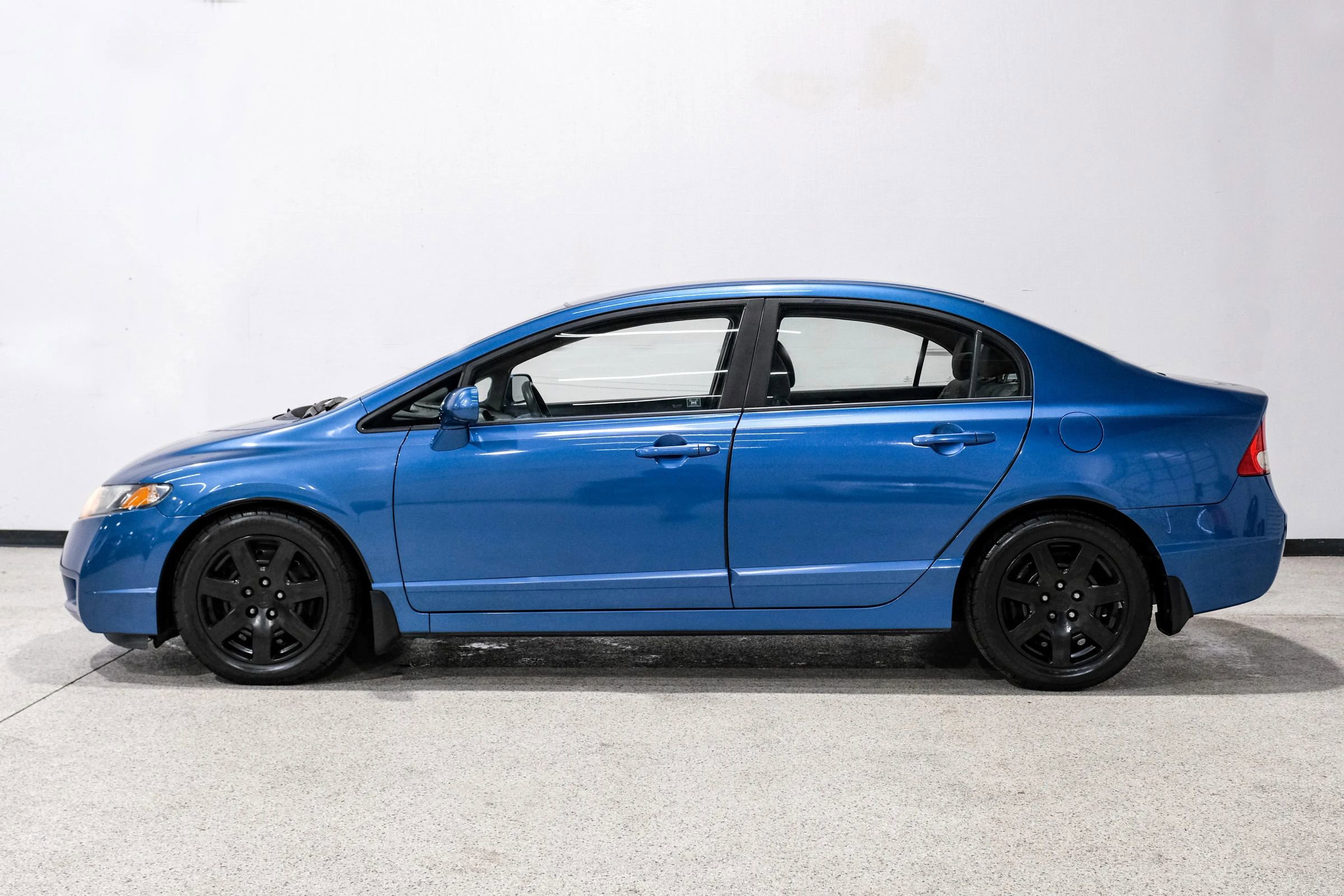 Used 2011 Honda Civic LX image 9