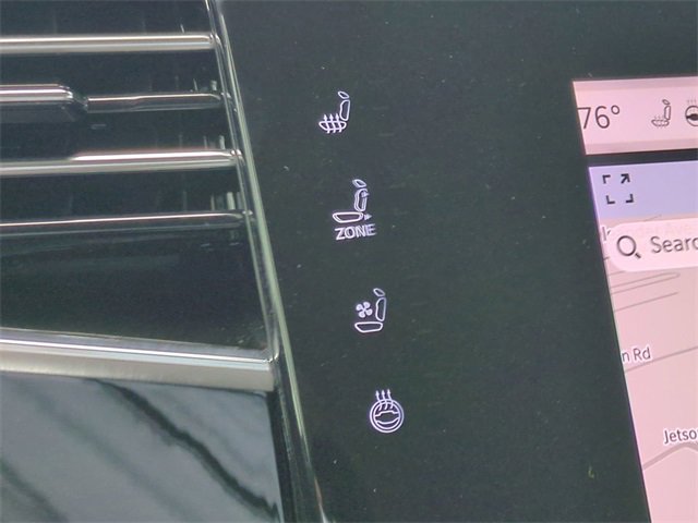 Used 2023 Jeep Wagoneer Series III w/ Preferred Equipment Group image 28