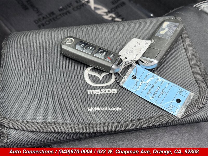 Used 2011 MAZDA MX-5 Miata Grand Touring w/ Premium Pkg RWD image 26
