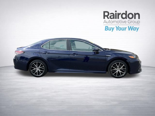 Used 2021 Toyota Camry SE w/ Audio Upgrade Package FWD image 8
