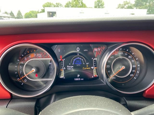 Used 2023 Jeep Wrangler Unlimited Rubicon w/ Cold Weather Group AWD/4WD image 25