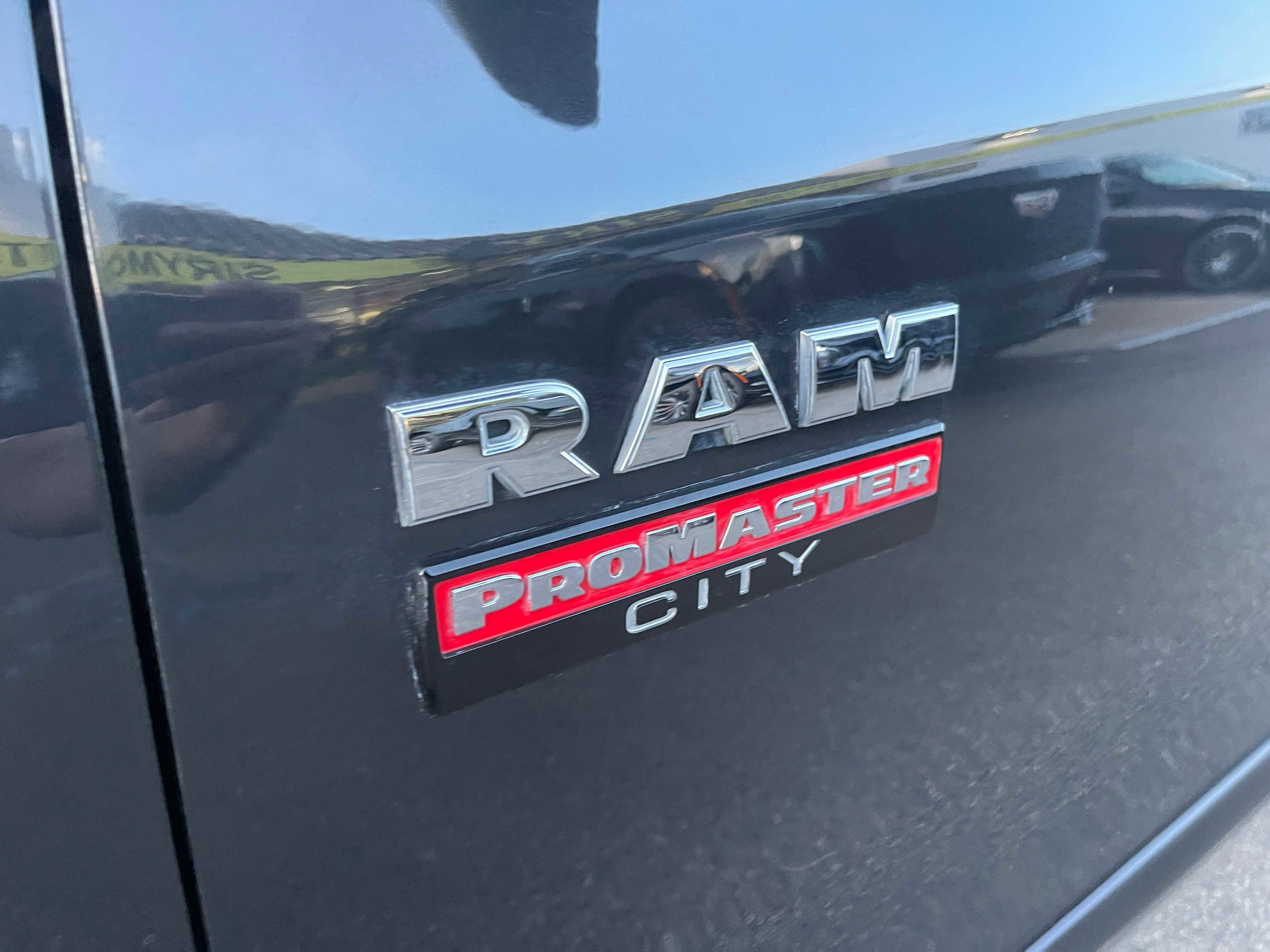 Used 2019 RAM ProMaster City SLT FWD image 9