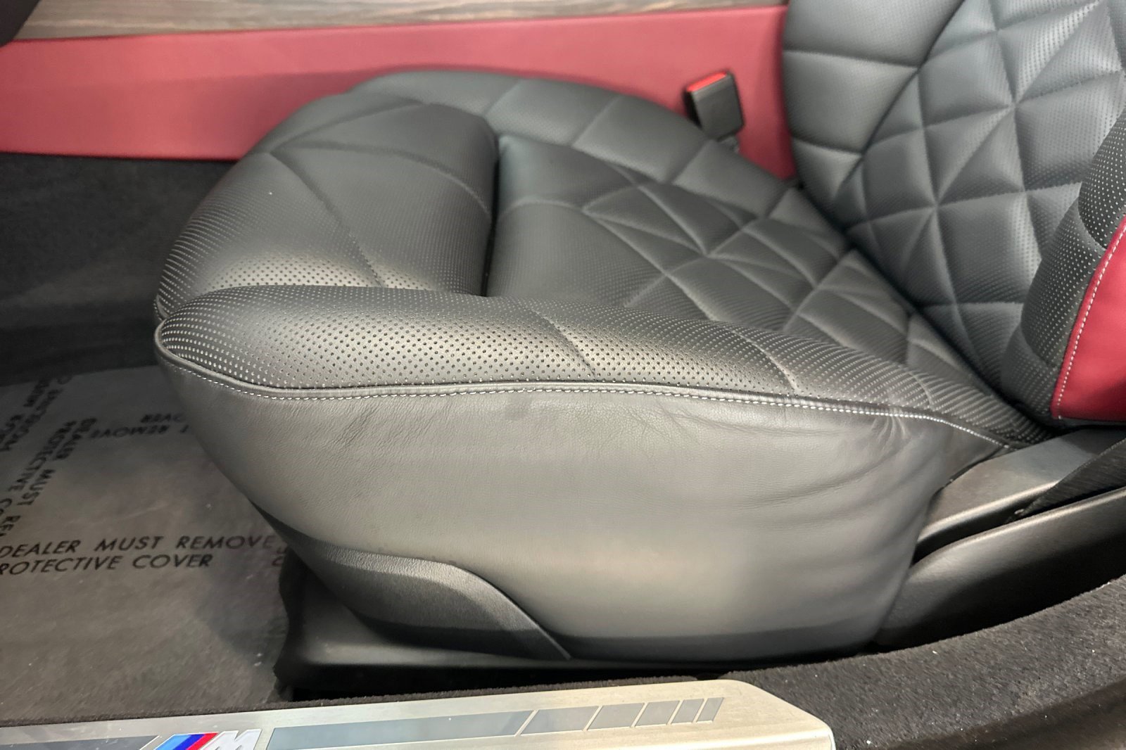 Used 2023 BMW 740i image 14