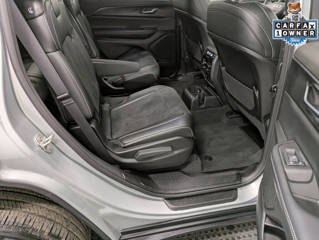 Used 2024 Jeep Grand Cherokee L Altitude image 28