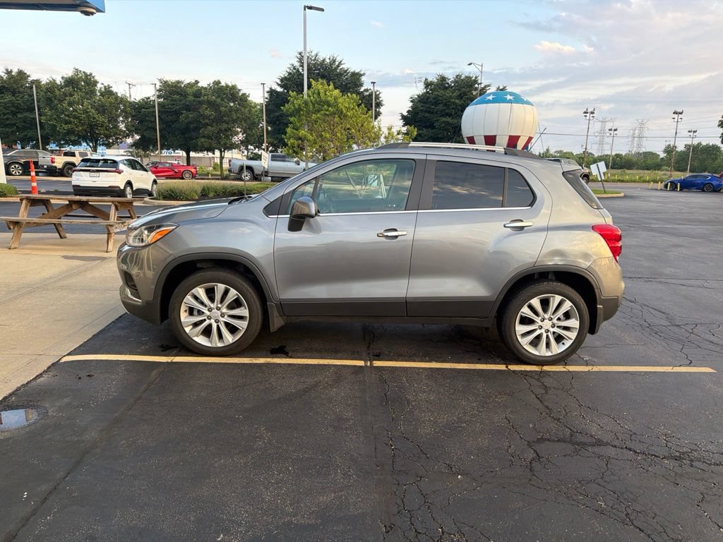 Used 2020 Chevrolet Trax Premier w/ LPO, Protection Package AWD/4WD image 1