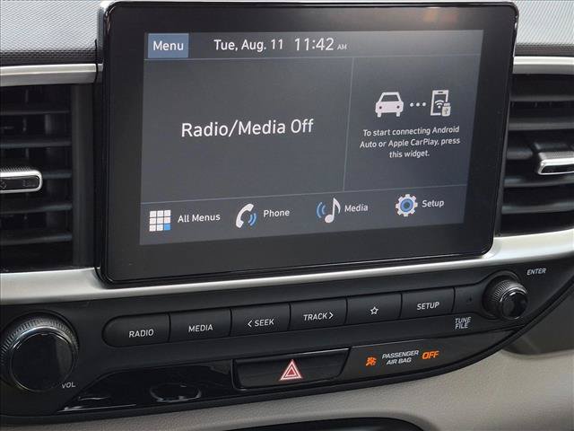Used 2023 Hyundai Venue SEL FWD image 13