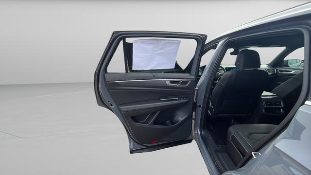 New 2026 Volkswagen Atlas Cross Sport SE AWD/4WD image 21