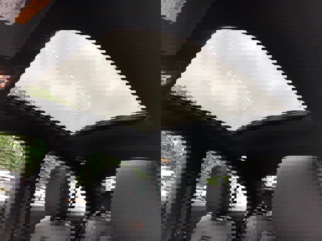 New 2025 Mercedes-Benz CLA 250 4MATIC image 33