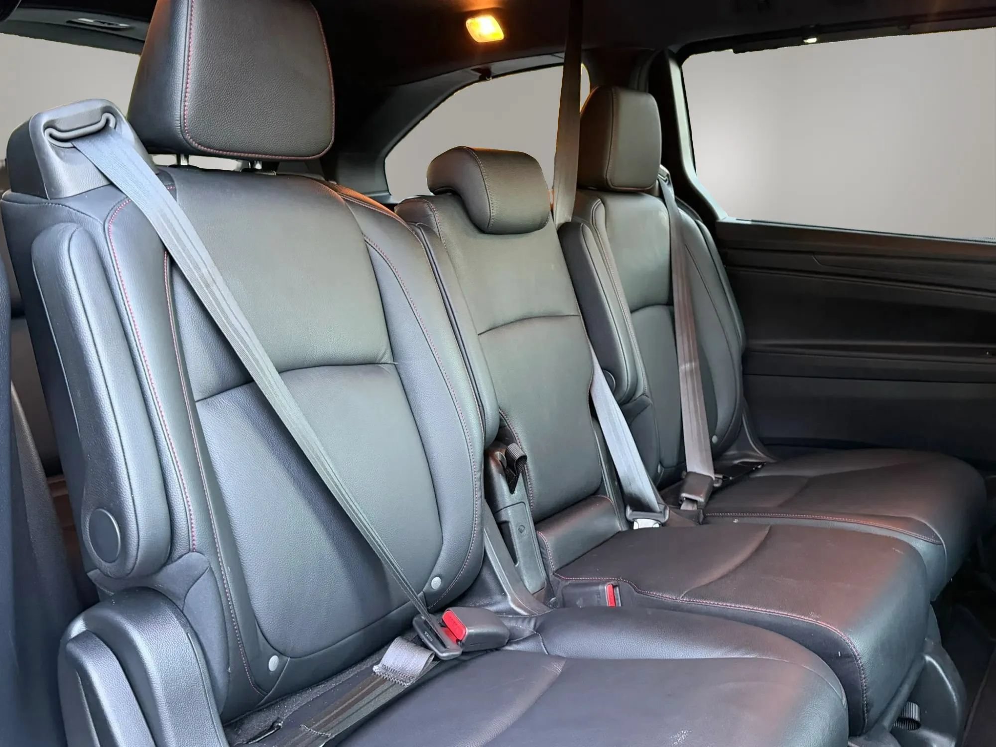 Used 2024 Honda Odyssey Sport image 14