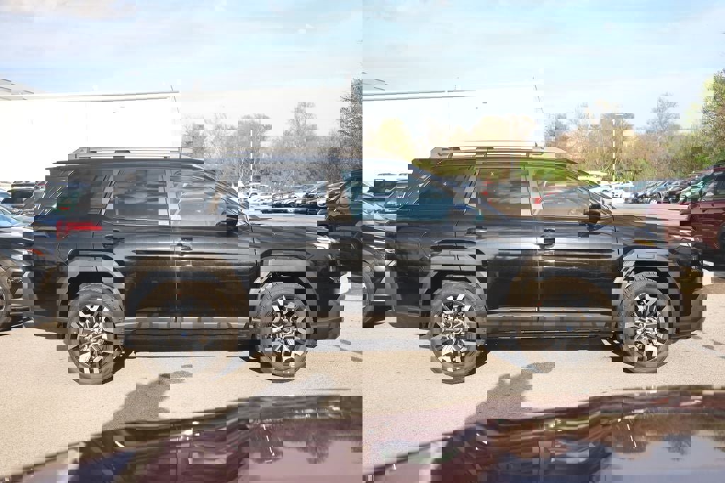 New 2026 Subaru Outback Touring XT image 4