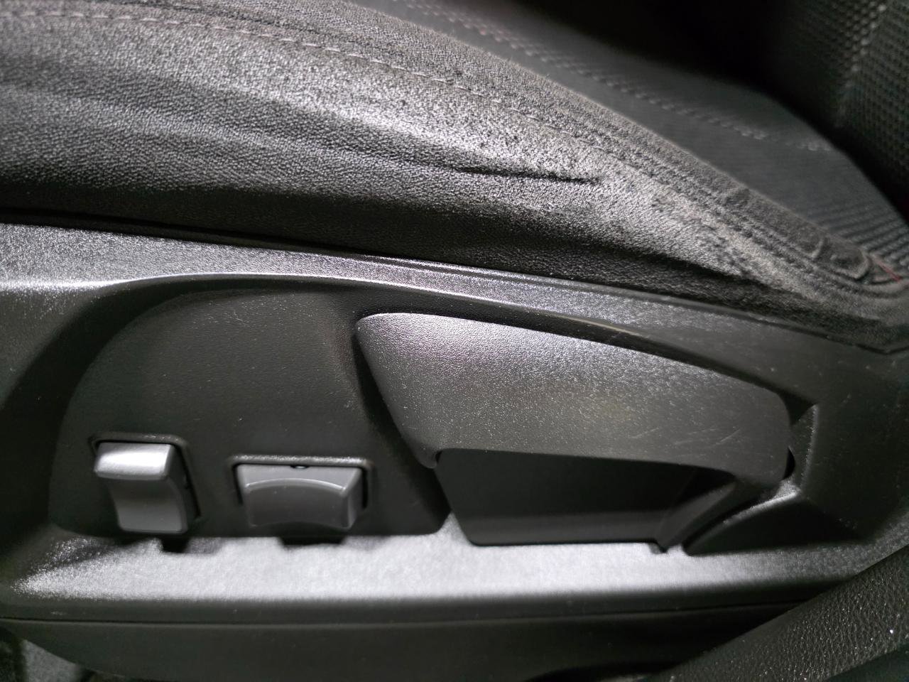 Used 2015 Chevrolet Equinox LT image 17