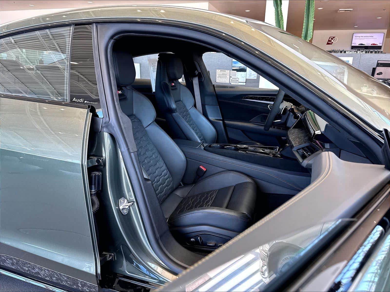 Used 2025 Audi RS e-tron GT performance w/ Dynamic Plus Package AWD/4WD image 10