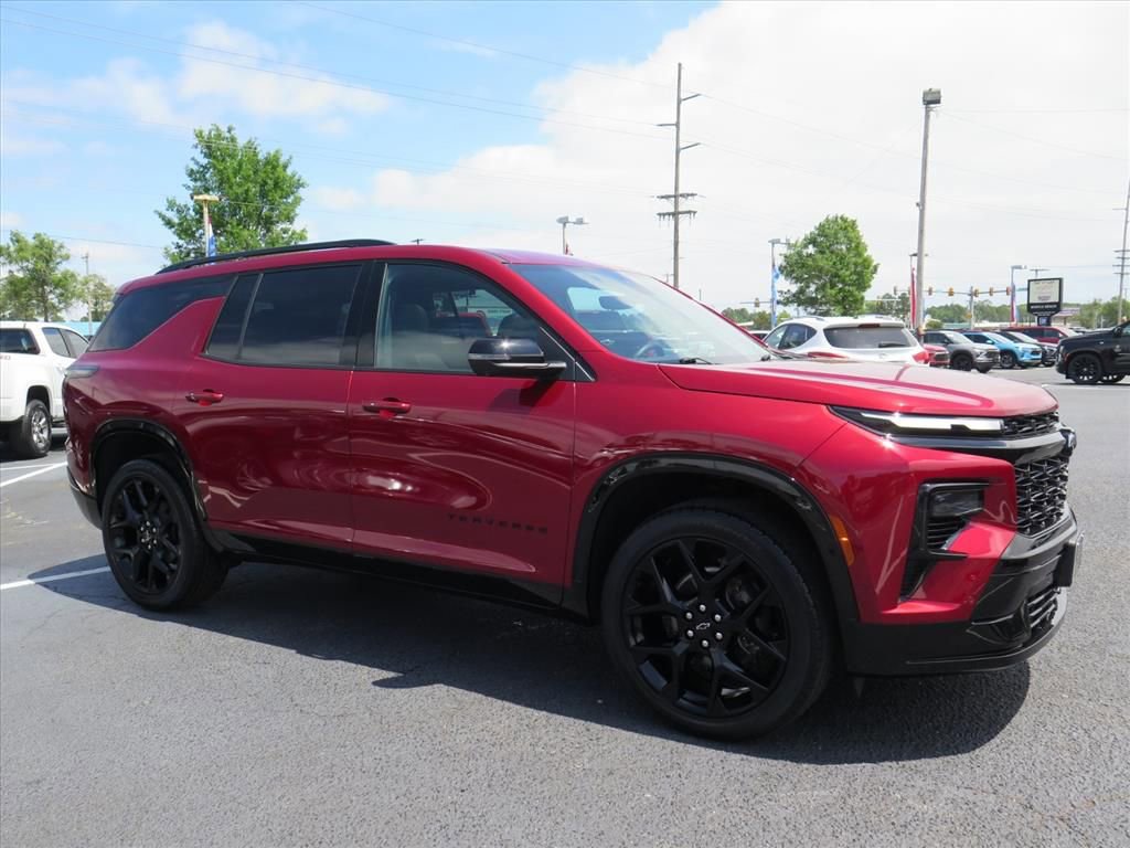 Used 2024 Chevrolet Traverse RS
