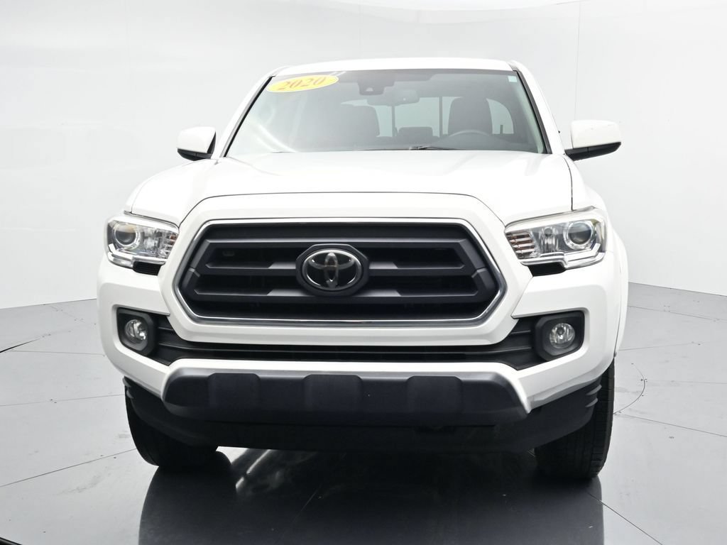 Used 2020 Toyota Tacoma SR5 AWD/4WD image 3