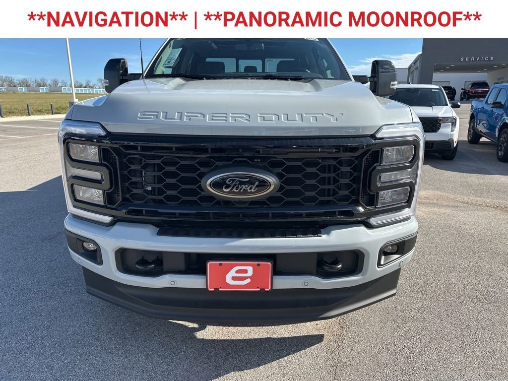 New 2026 Ford F250 Lariat w/ Black Appearance Package image 2