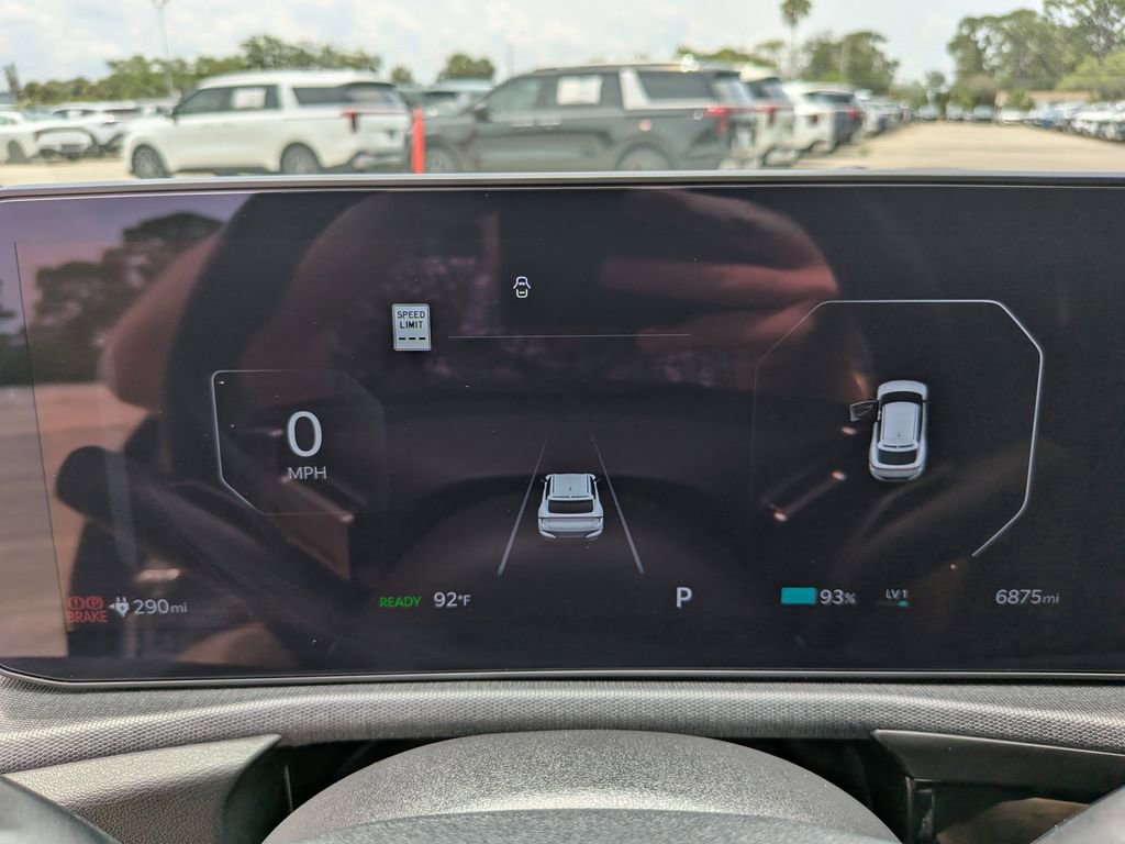 Certified 2025 Kia EV6 Light w/ Light LR Technology Package RWD image 32