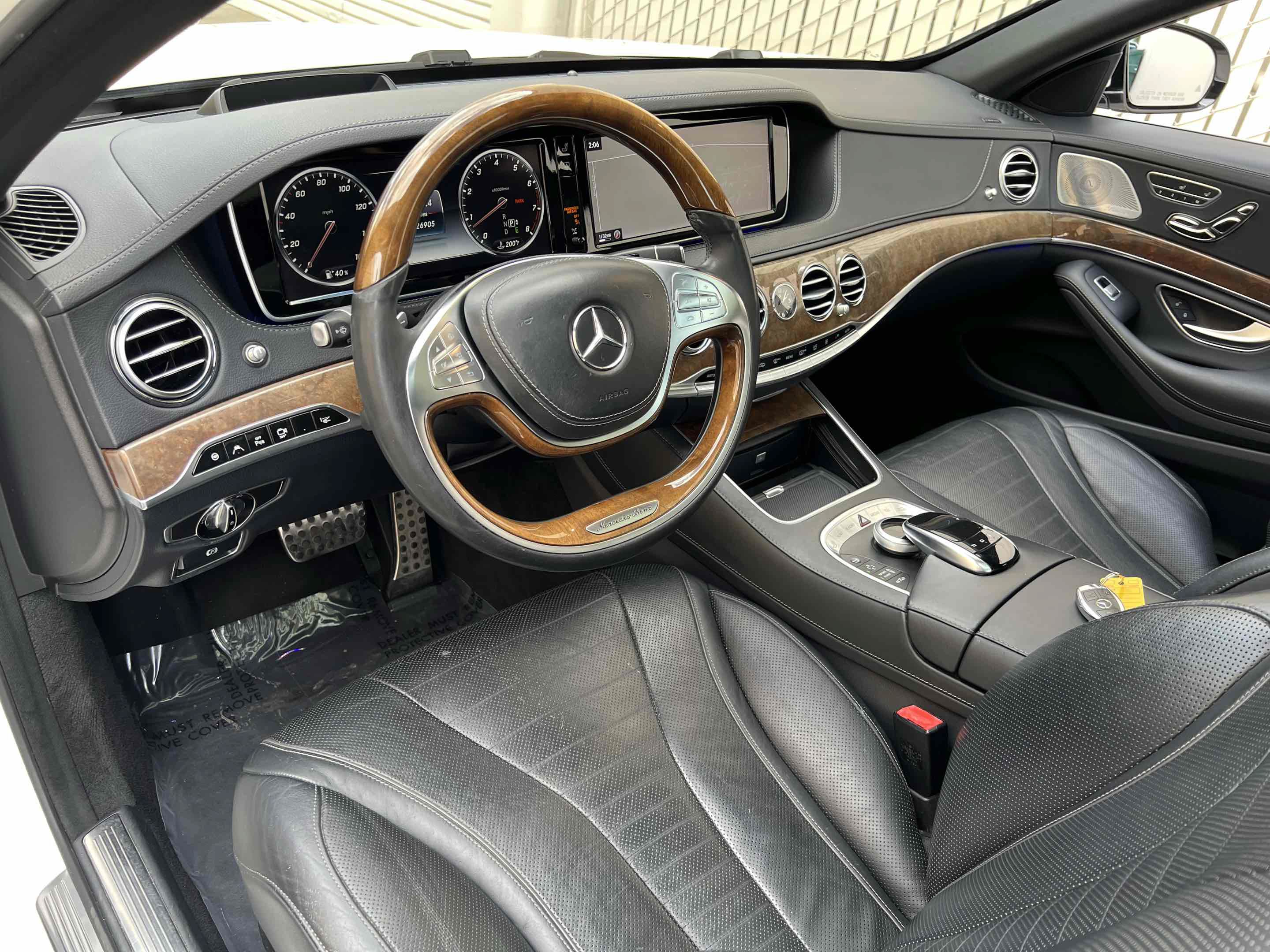 Used 2015 Mercedes-Benz S 550 Sedan image 23