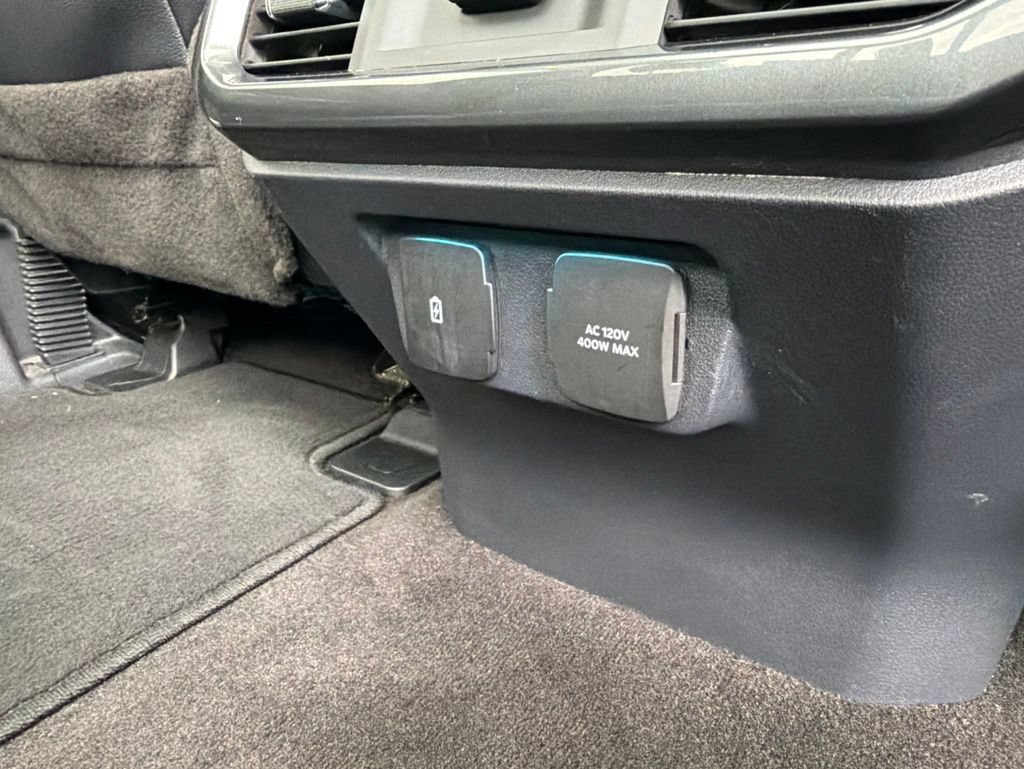 Used 2022 Ford F150 Lariat AWD/4WD image 32
