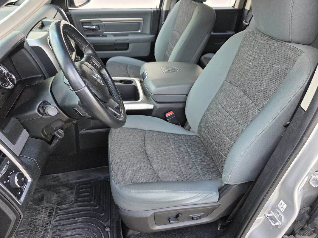 Used 2016 RAM 1500 Lone Star RWD image 11