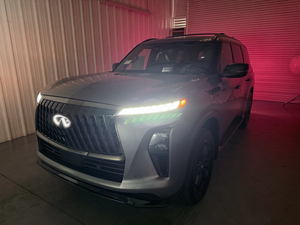 Certified 2026 INFINITI QX80 4WD w/ Sport Exterior Package image 8