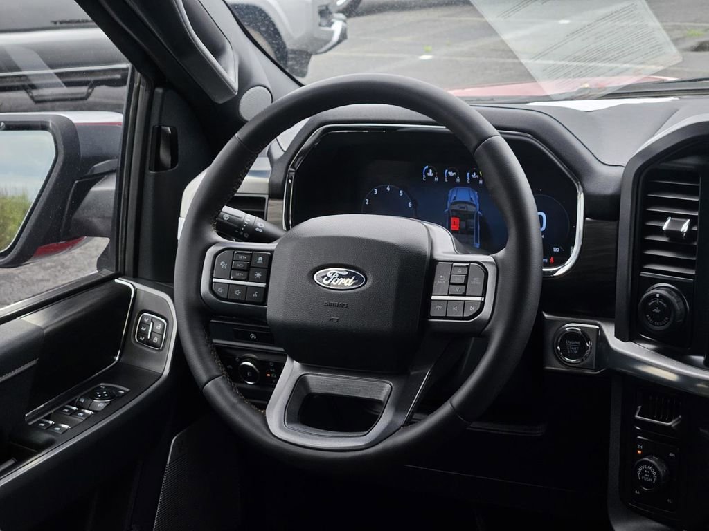 Used 2025 Ford F150 Lariat w/ Equipment Group 501A Mid image 14