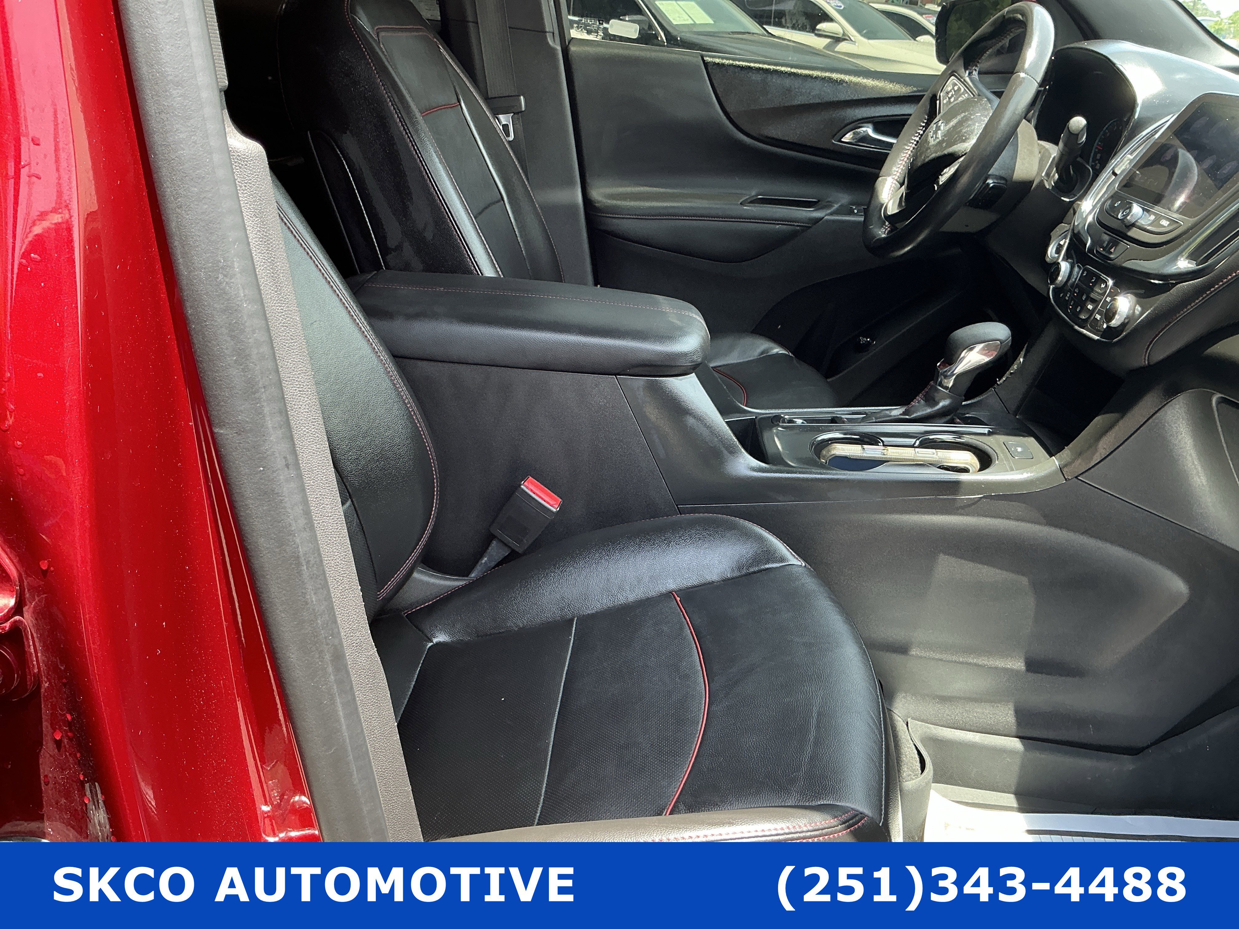 Used 2022 Chevrolet Equinox RS w/ RS Leather Package FWD image 13