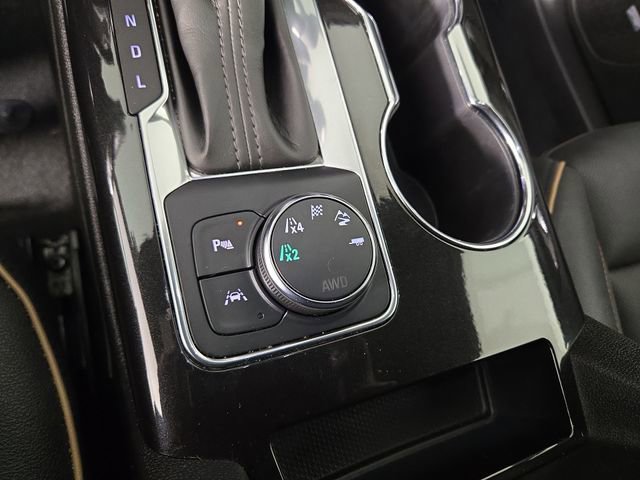 Used 2023 Chevrolet Blazer Premier image 28