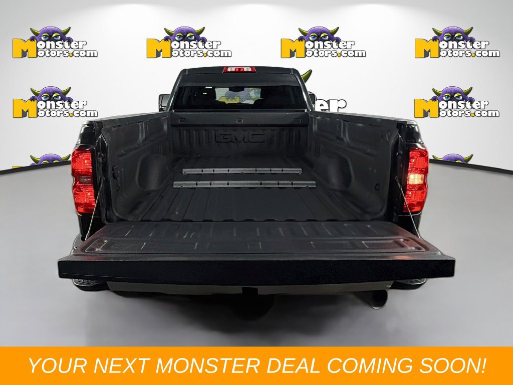 Used 2018 GMC Sierra 3500 SLT w/ Snow Plow Prep Package AWD/4WD image 25