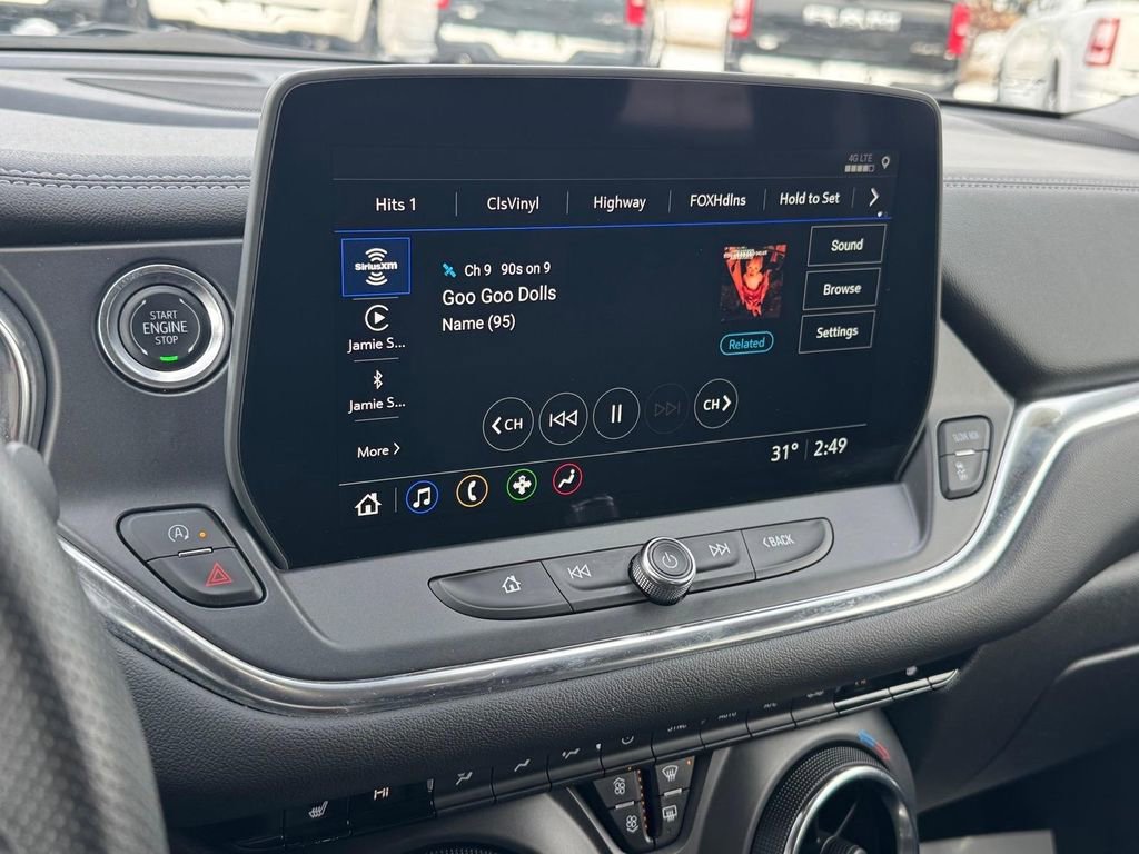 Used 2025 Chevrolet Blazer LT AWD/4WD image 21