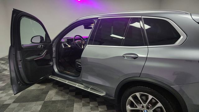 Used 2024 BMW X5 sDrive40i image 17