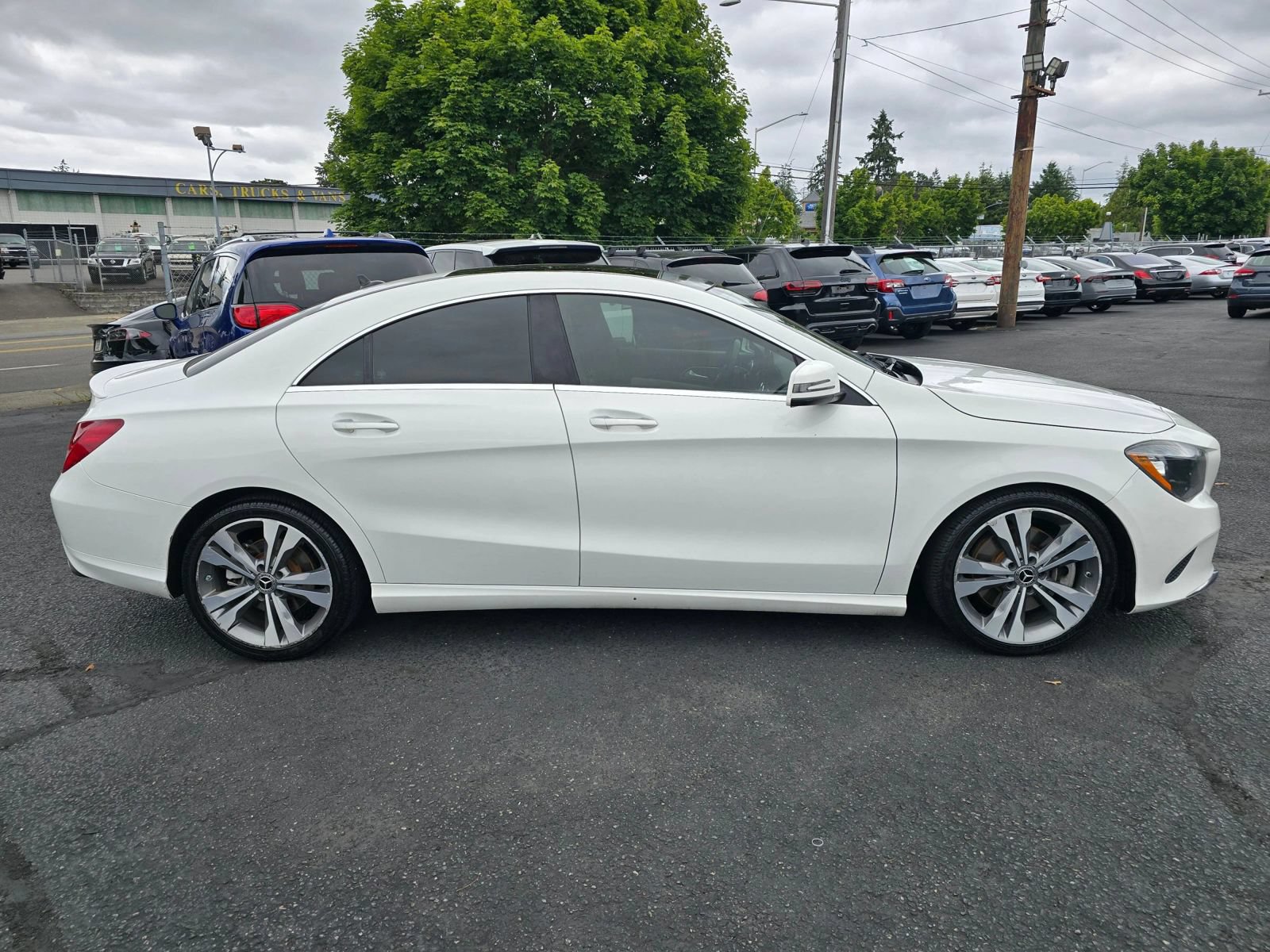 Used 2019 Mercedes-Benz CLA 250 4MATIC image 6