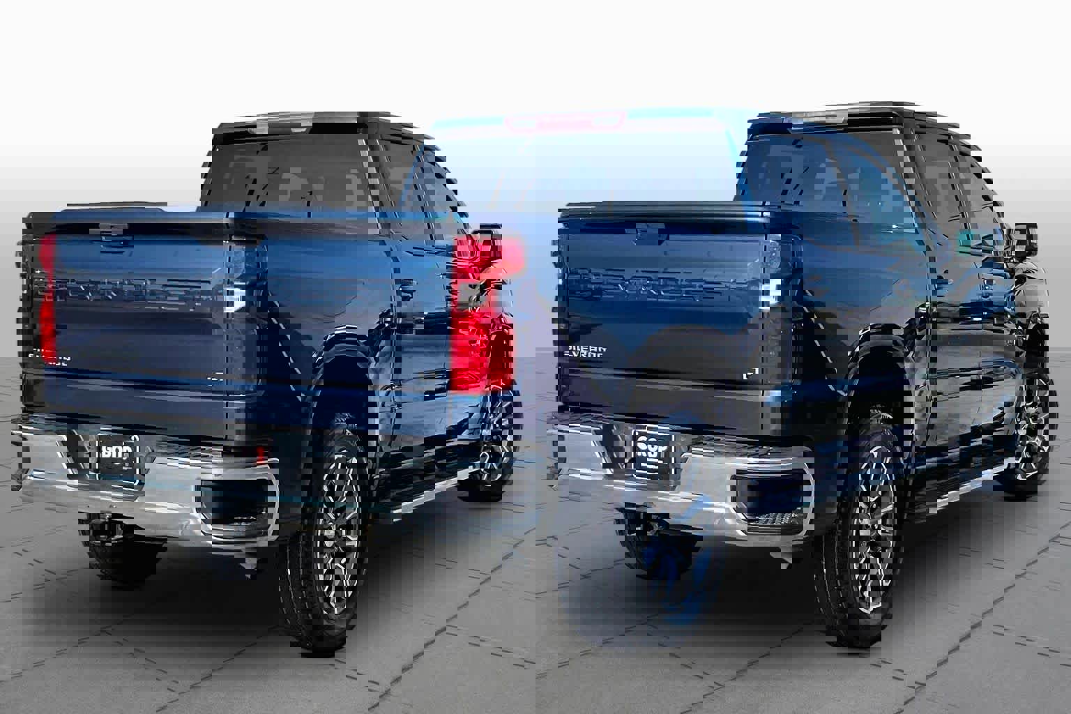 Used 2020 Chevrolet Silverado 1500 LT w/ Texas Edition RWD image 13