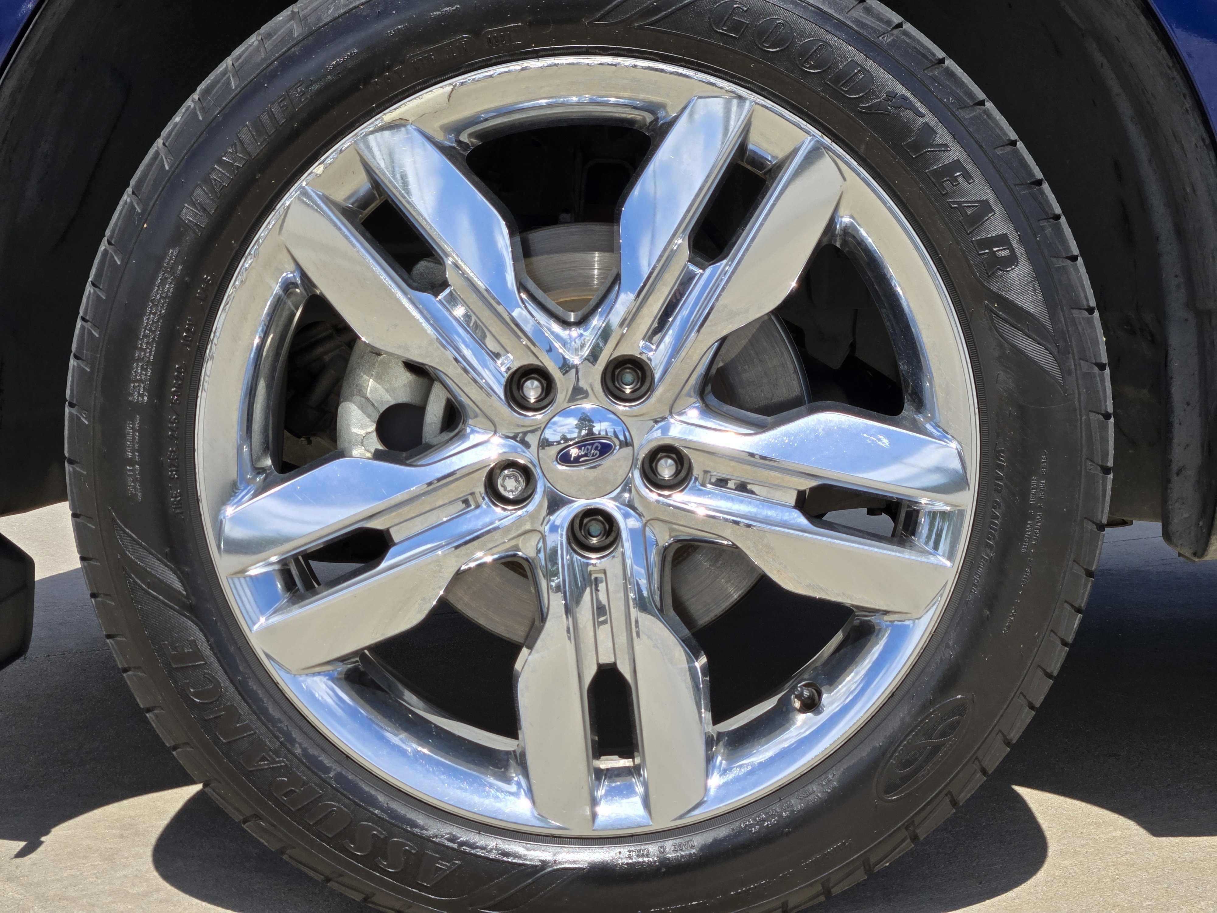 Used 2012 Ford Edge Limited image 12