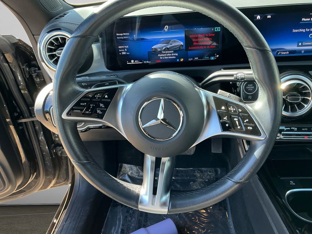 Used 2025 Mercedes-Benz CLA 250 4MATIC image 12