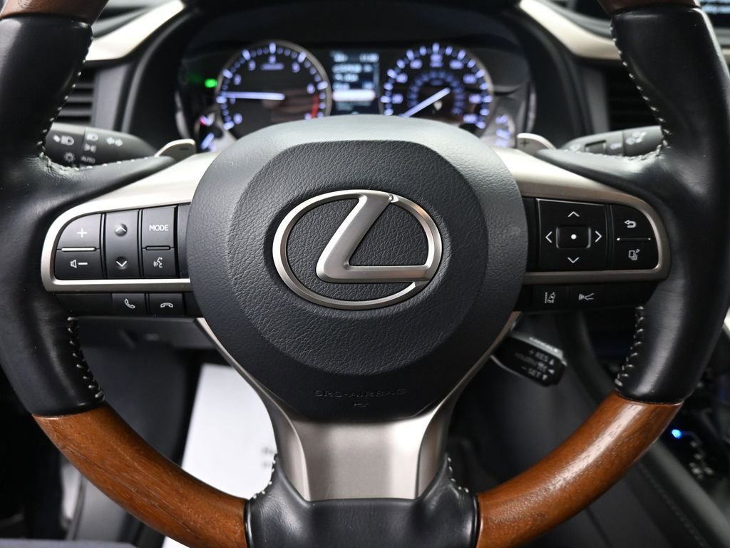 Used 2020 Lexus RX 350L Premium w/ Premium Package image 21