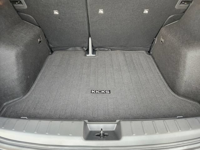 New 2027 Nissan Kicks SV w/ SV Premium Package FWD image 27
