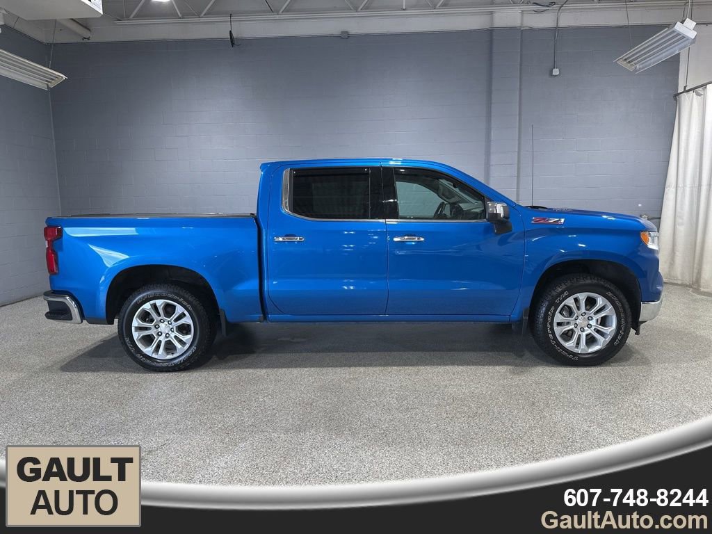 Used 2022 Chevrolet Silverado 1500 LTZ w/ Technology Package image 2