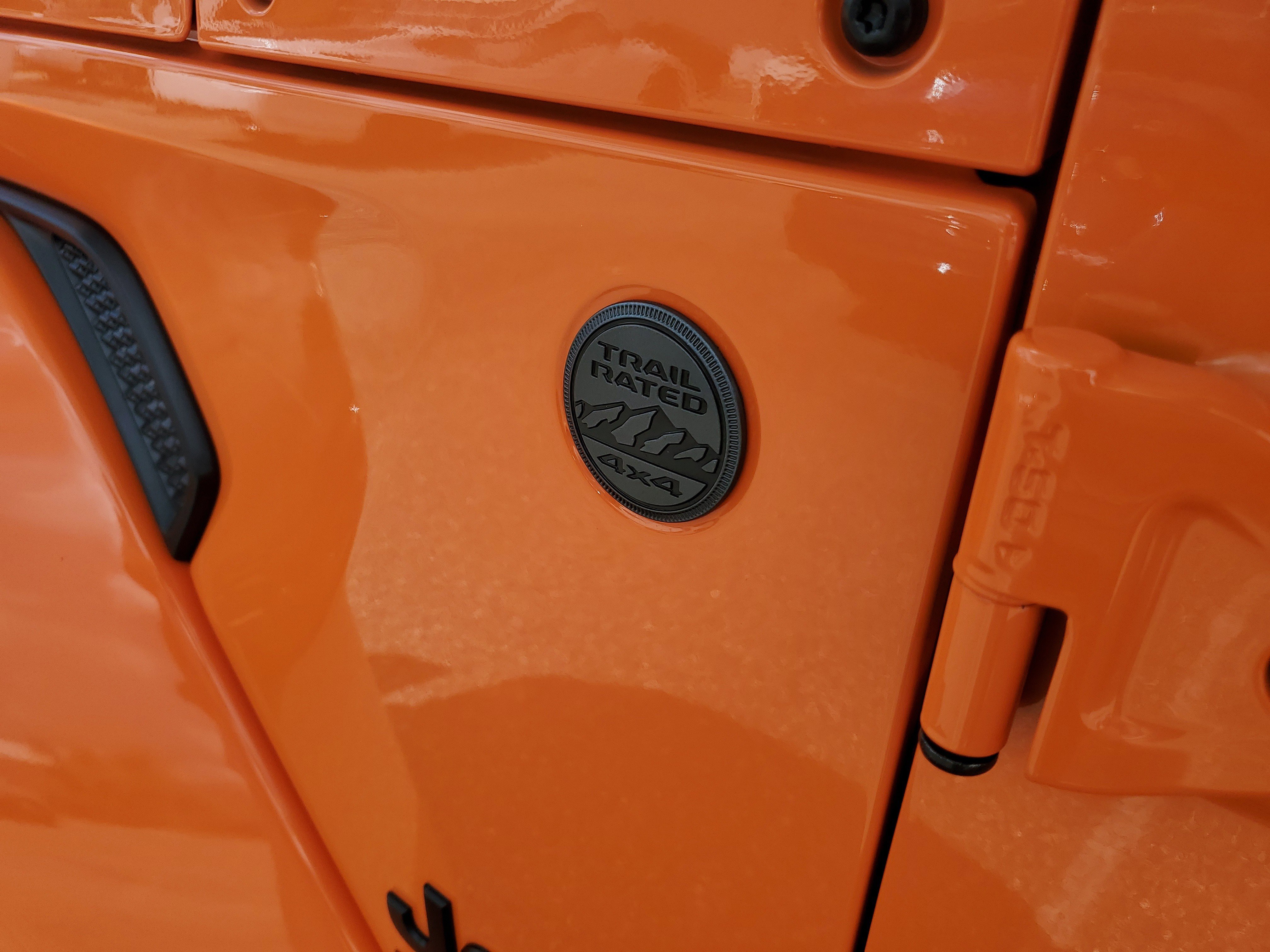 Used 2025 Jeep Gladiator Sport image 9