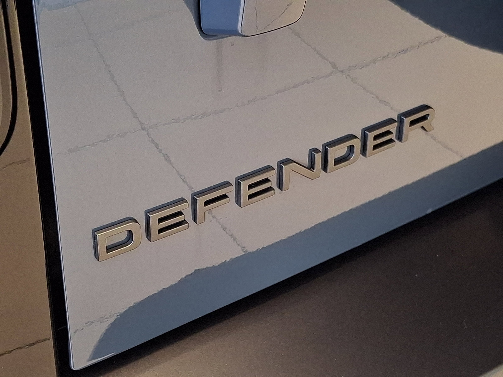 New 2026 Land Rover Defender 110 X-Dynamic SE image 20