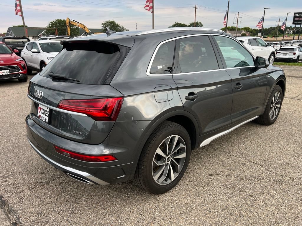 Used 2023 Audi Q5 2.0T Premium Plus w/ Premium Plus Package AWD/4WD image 8