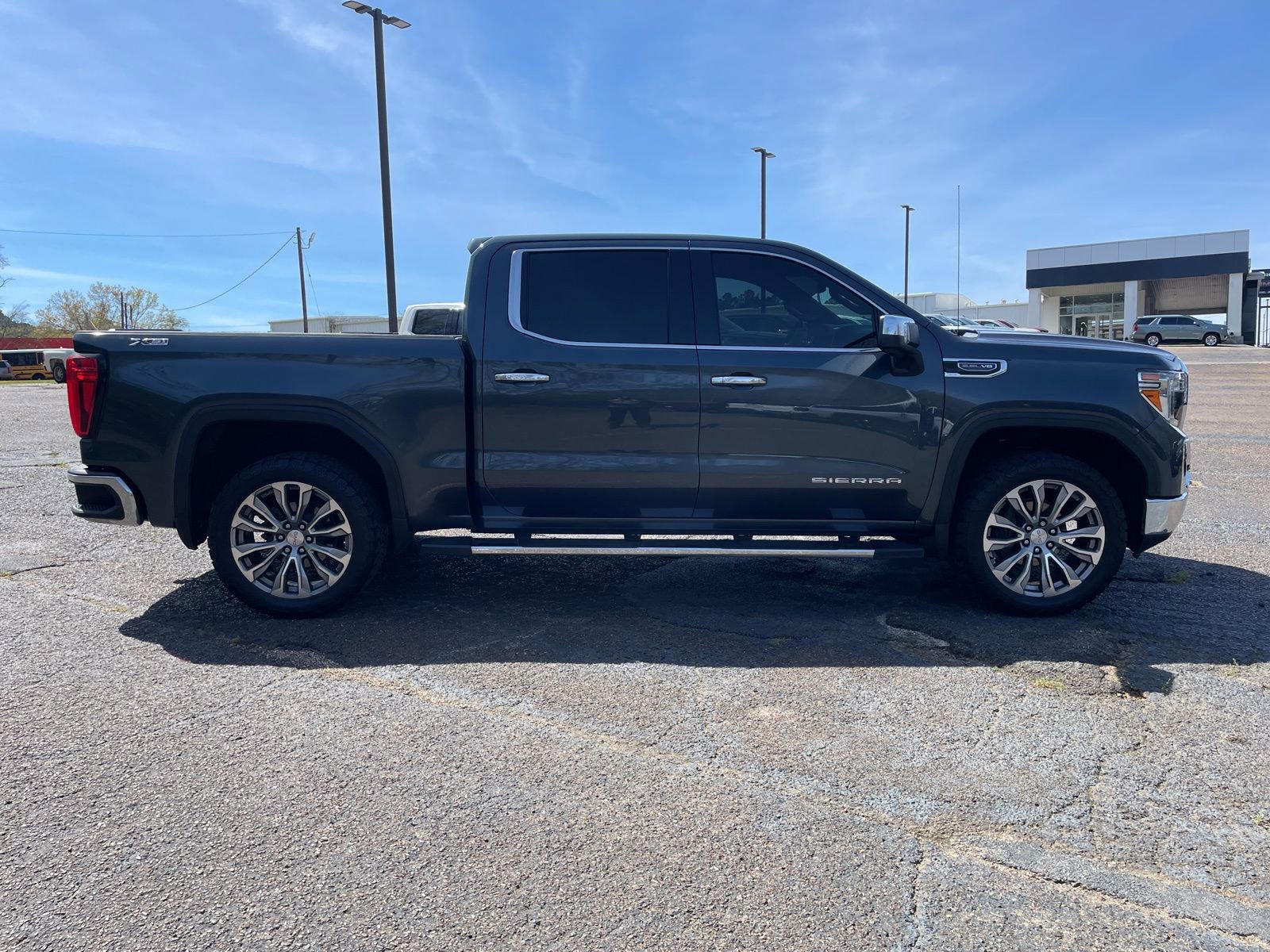 Used 2020 GMC Sierra 1500 SLT w/ SLT Premium Plus Package image 6