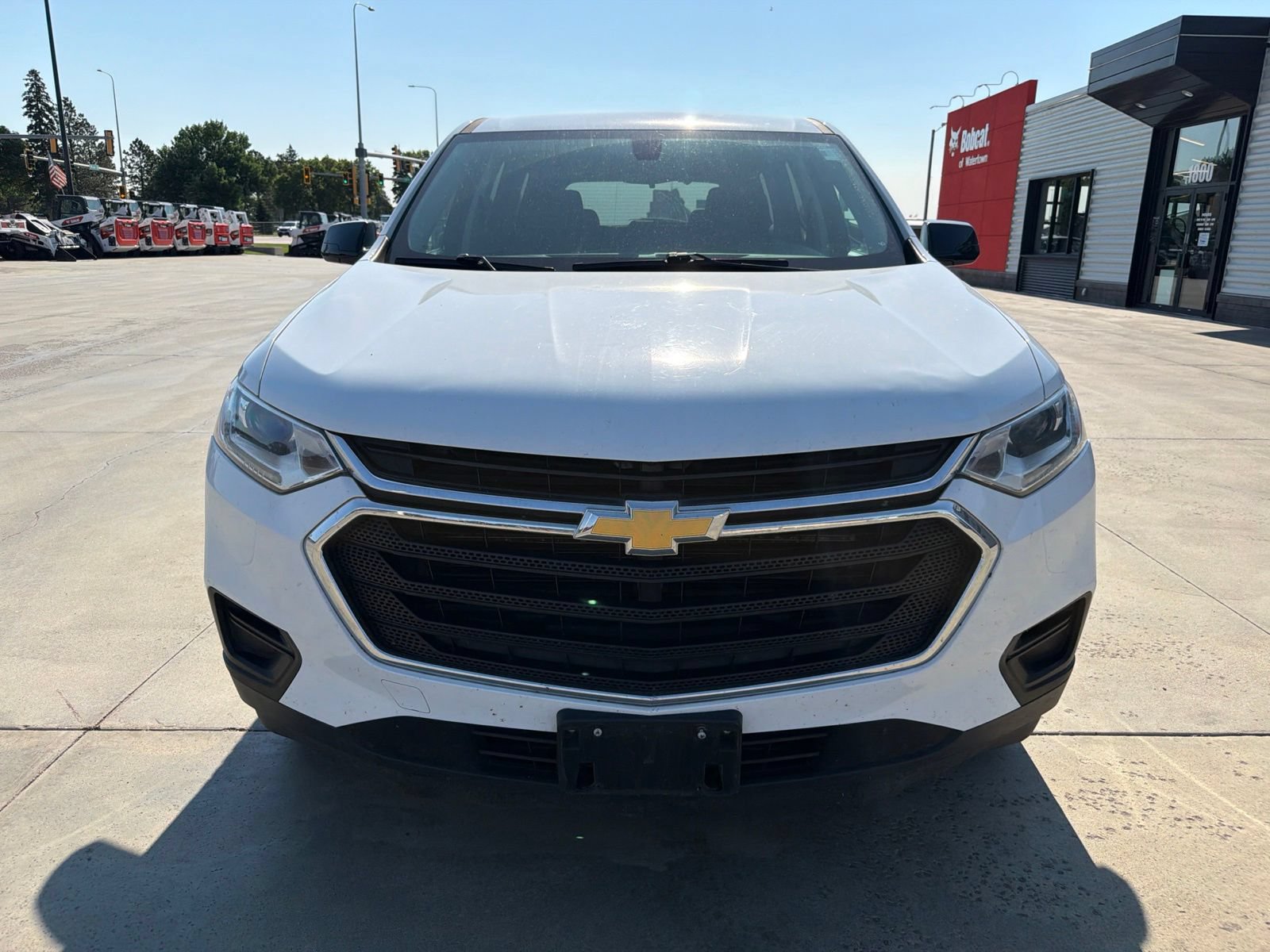 Used 2018 Chevrolet Traverse LS FWD image 3